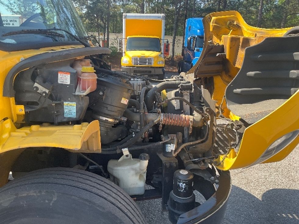 Medium Duty Box Truck-Light and Medium Duty Trucks-Freightliner-2020-M2-Mcdonough-GA-128,614\n\t\tmiles-$ 59,500 - Image 22