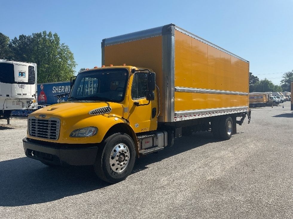 Medium Duty Box Truck-Light and Medium Duty Trucks-Freightliner-2020-M2-Mcdonough-GA-128,614\n\t\tmiles-$ 59,500 - Image 3