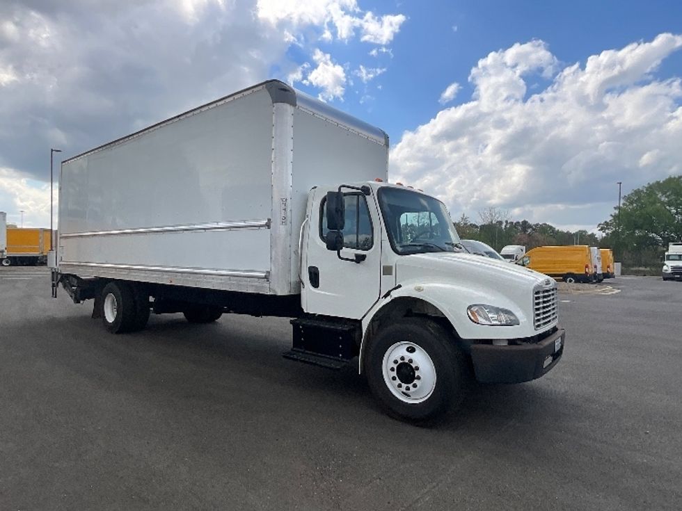 Medium Duty Box Truck-Light and Medium Duty Trucks-Freightliner-2020-M2-Mcdonough-GA-147,983\n\t\tmiles-$ 61,500 - Image 1