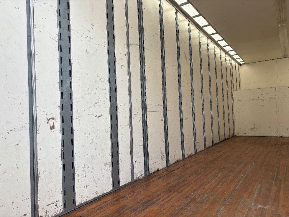 Medium Duty Box Truck-Light and Medium Duty Trucks-Freightliner-2020-M2-Mebane-NC-147,643\n\t\tmiles-$ 70,500 - Image 11