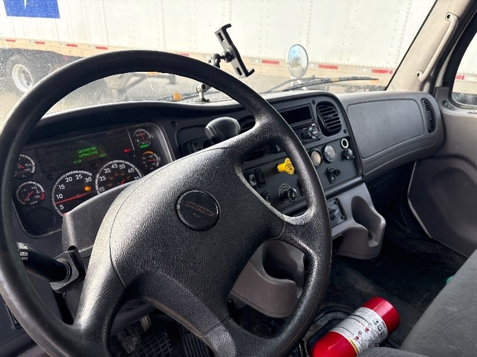 Medium Duty Box Truck-Light and Medium Duty Trucks-Freightliner-2020-M2-Mebane-NC-147,643\n\t\tmiles-$ 70,500 - Image 17