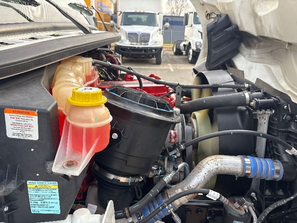 Medium Duty Box Truck-Light and Medium Duty Trucks-Freightliner-2020-M2-Mebane-NC-147,643\n\t\tmiles-$ 70,500 - Image 23