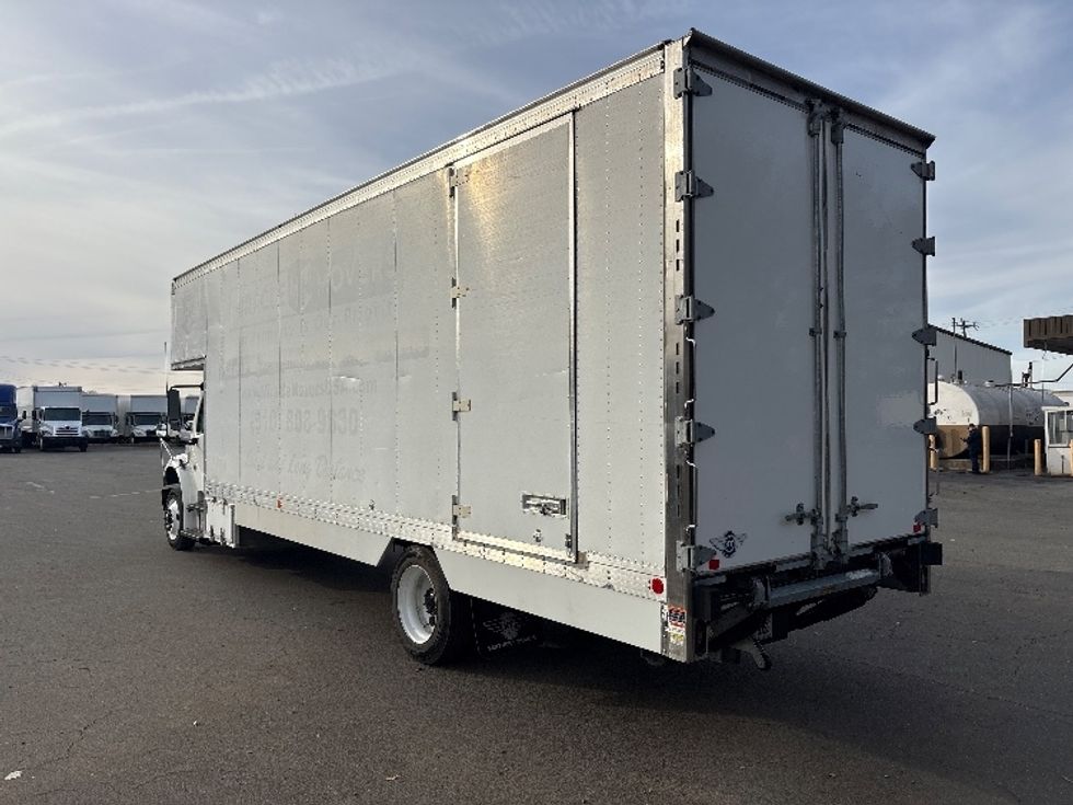 Medium Duty Box Truck-Light and Medium Duty Trucks-Freightliner-2020-M2-Mebane-NC-147,643\n\t\tmiles-$ 70,500 - Image 6