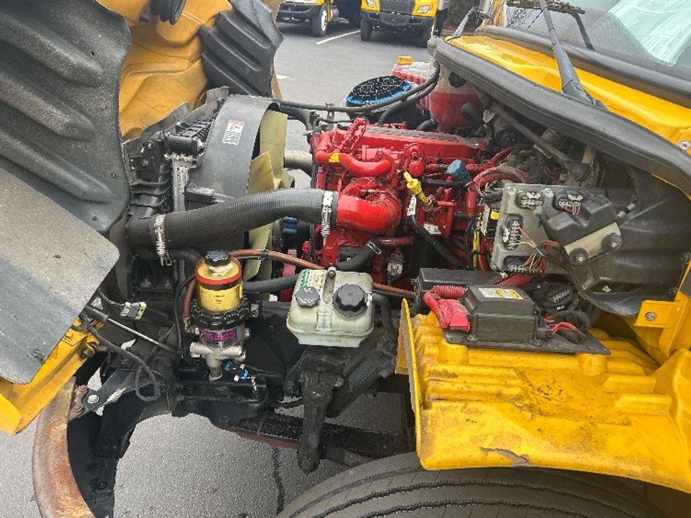 Medium Duty Box Truck-Light and Medium Duty Trucks-Freightliner-2020-M2-Mebane-NC-175,301\n\t\tmiles-$ 38,250 - Image 24