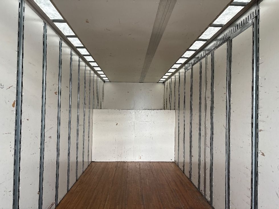 Medium Duty Box Truck-Light and Medium Duty Trucks-Freightliner-2020-M2-Mebane-NC-185,000\n\t\tmiles-$ 62,000 - Image 8