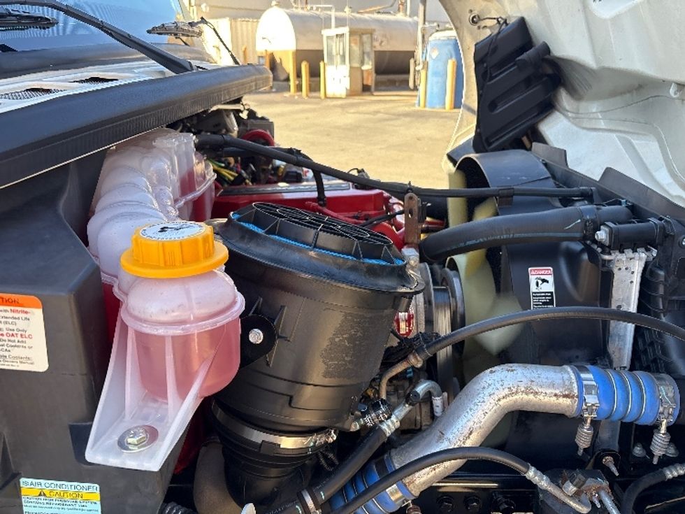 Medium Duty Box Truck-Light and Medium Duty Trucks-Freightliner-2020-M2-Mebane-NC-187,040\n\t\tmiles-$ 67,500 - Image 22