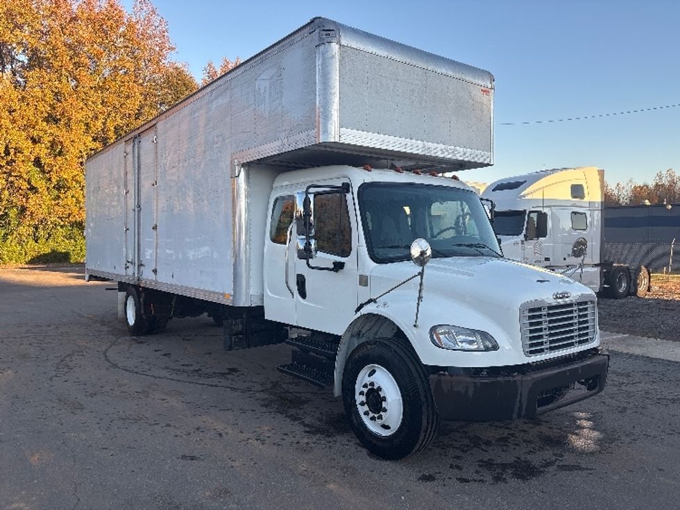 Medium Duty Box Truck-Light and Medium Duty Trucks-Freightliner-2020-M2-Mebane-NC-224,066\n\t\tmiles-$ 62,000 - Image 1