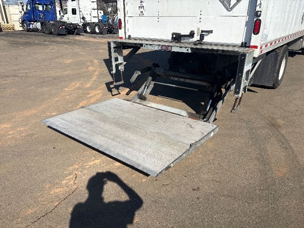 Medium Duty Box Truck-Light and Medium Duty Trucks-Freightliner-2020-M2-Mebane-NC-227,466\n\t\tmiles-$ 47,250 - Image 9