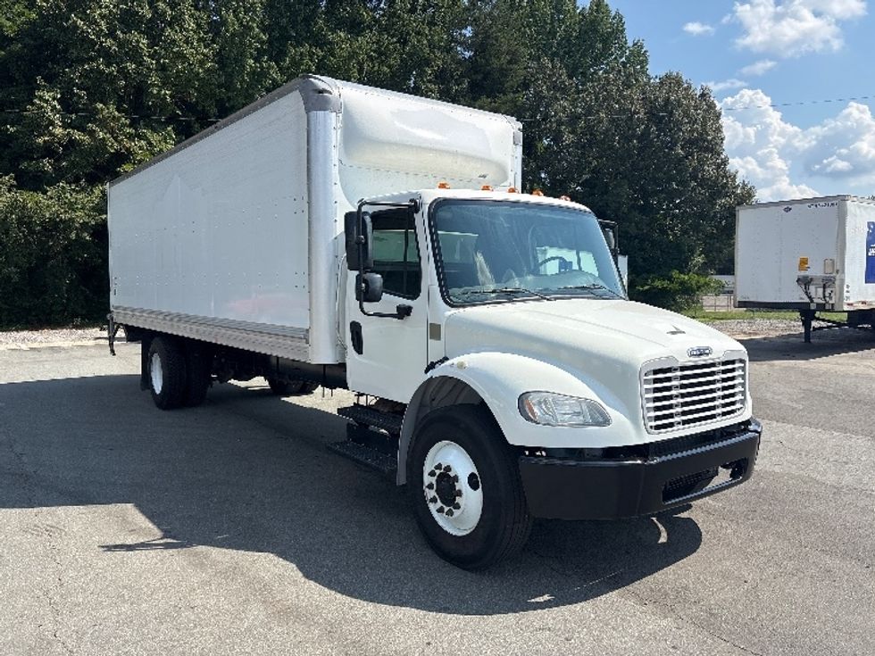 Medium Duty Box Truck-Light and Medium Duty Trucks-Freightliner-2020-M2-Mebane-NC-240,434\n\t\tmiles-$ 50,250 - Image 1