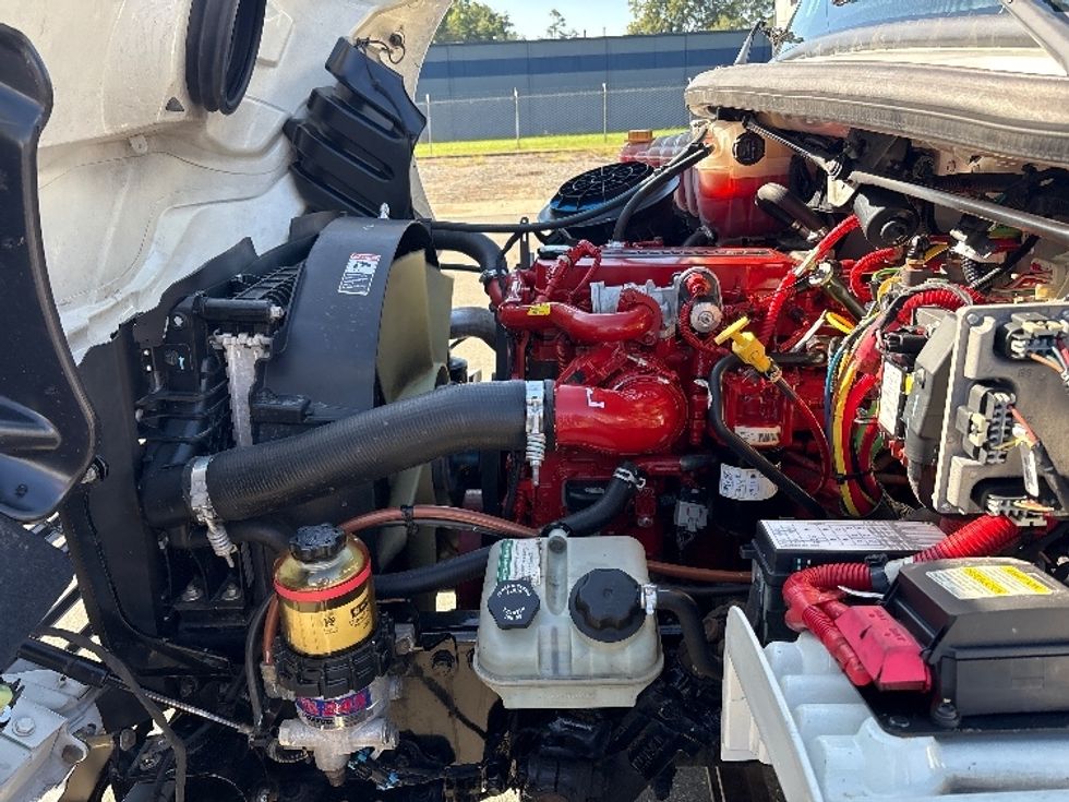 Medium Duty Box Truck-Light and Medium Duty Trucks-Freightliner-2020-M2-Mebane-NC-240,434\n\t\tmiles-$ 50,250 - Image 23
