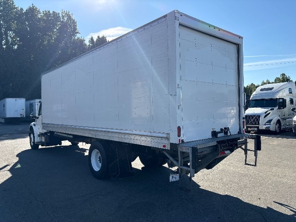 Medium Duty Box Truck-Light and Medium Duty Trucks-Freightliner-2020-M2-Mebane-NC-240,434\n\t\tmiles-$ 50,250 - Image 6