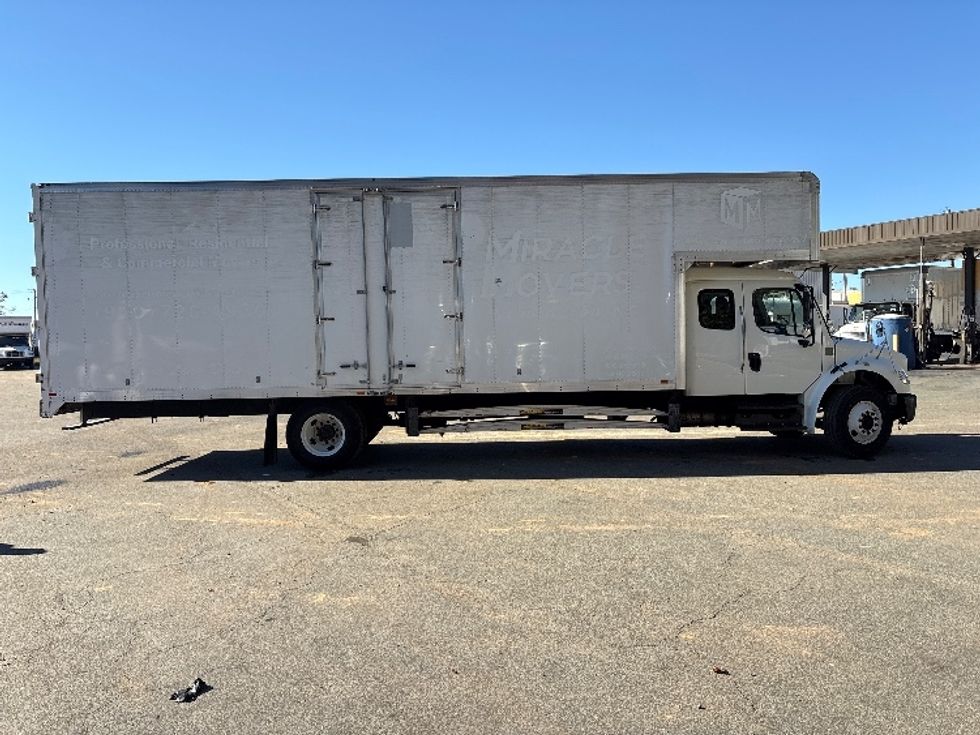 Medium Duty Box Truck-Light and Medium Duty Trucks-Freightliner-2020-M2-Mebane-NC-299,489\n\t\tmiles-$ 48,250 - Image 15