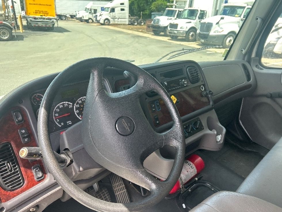 Medium Duty Box Truck-Light and Medium Duty Trucks-Freightliner-2020-M2-Mebane-NC-63,599\n\t\tmiles-$ 56,250 - Image 17