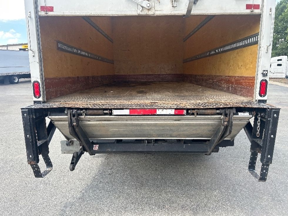 Medium Duty Box Truck-Light and Medium Duty Trucks-Freightliner-2020-M2-Mebane-NC-63,599\n\t\tmiles-$ 56,250 - Image 8