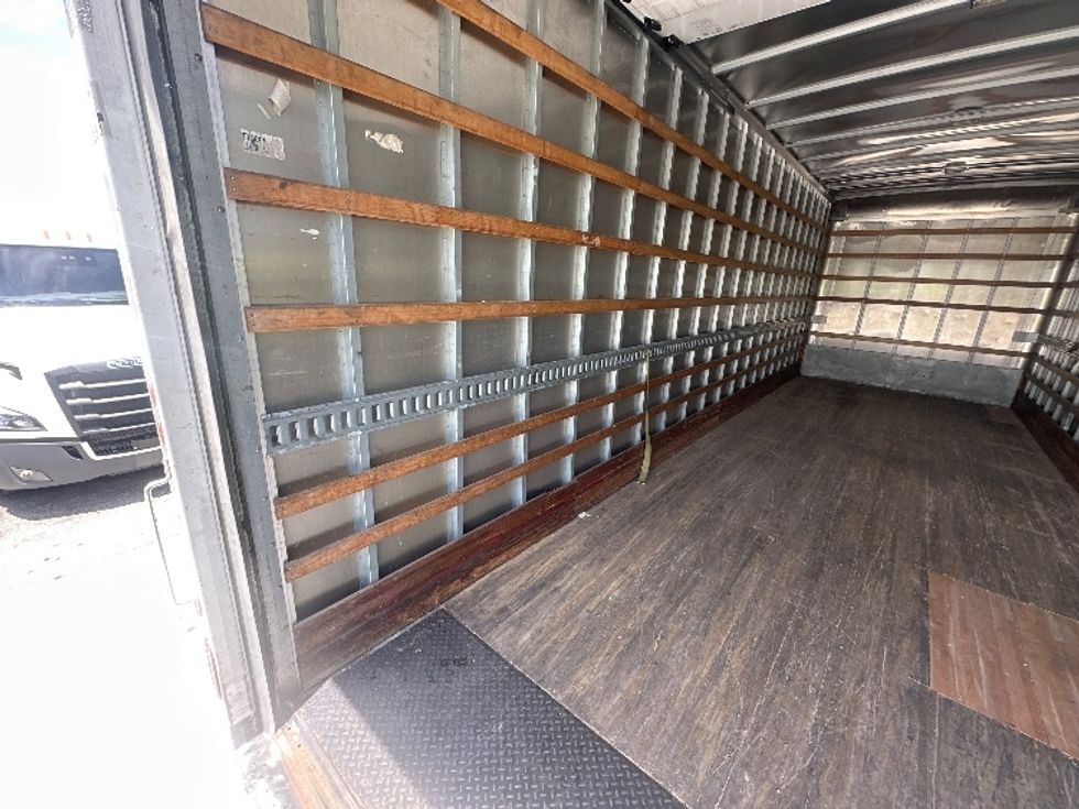 Medium Duty Box Truck-Light and Medium Duty Trucks-Freightliner-2020-M2-Medley-FL-114,142\n\t\tmiles-$ 67,500 - Image 8