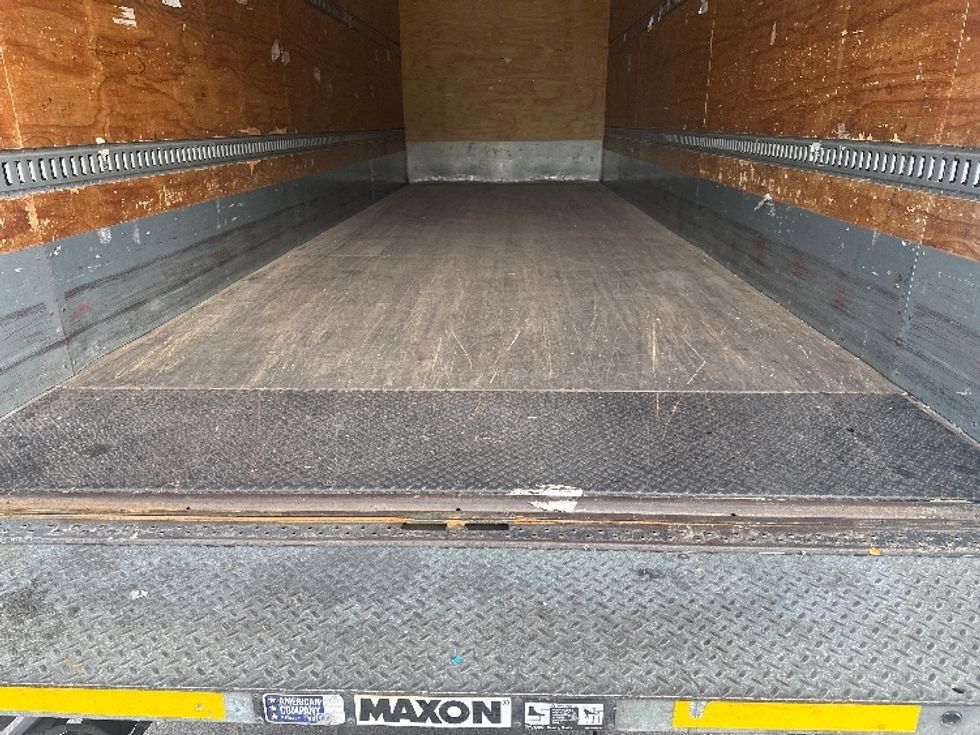 Medium Duty Box Truck-Light and Medium Duty Trucks-Freightliner-2020-M2-Medley-FL-118,813\n\t\tmiles-$ 66,000 - Image 10