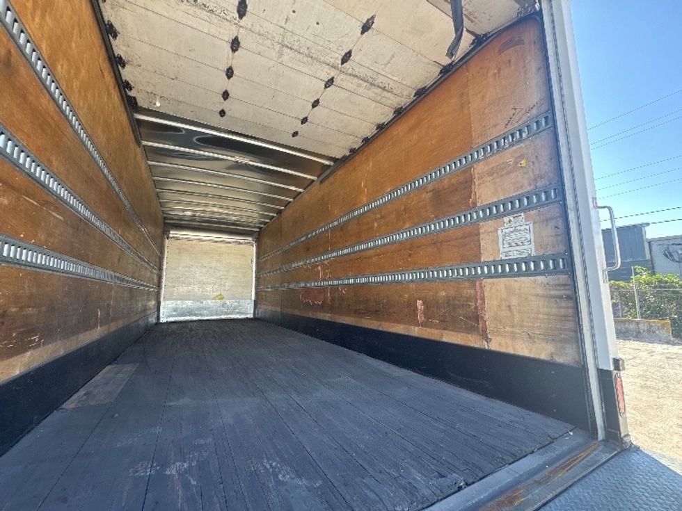 Medium Duty Box Truck-Light and Medium Duty Trucks-Freightliner-2020-M2-Medley-FL-169,374\n\t\tmiles-$ 56,750 - Image 12