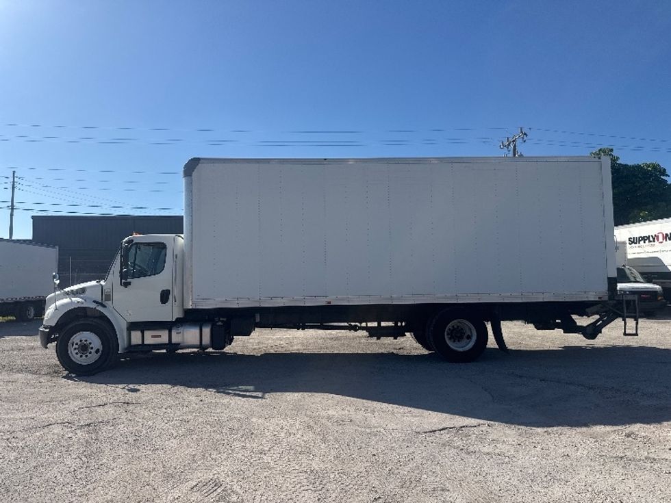 Medium Duty Box Truck-Light and Medium Duty Trucks-Freightliner-2020-M2-Medley-FL-169,374\n\t\tmiles-$ 56,750 - Image 4