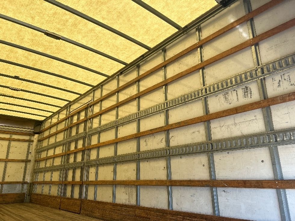 Medium Duty Box Truck-Light and Medium Duty Trucks-Freightliner-2020-M2-Medley-FL-172,917\n\t\tmiles-$ 52,000 - Image 10