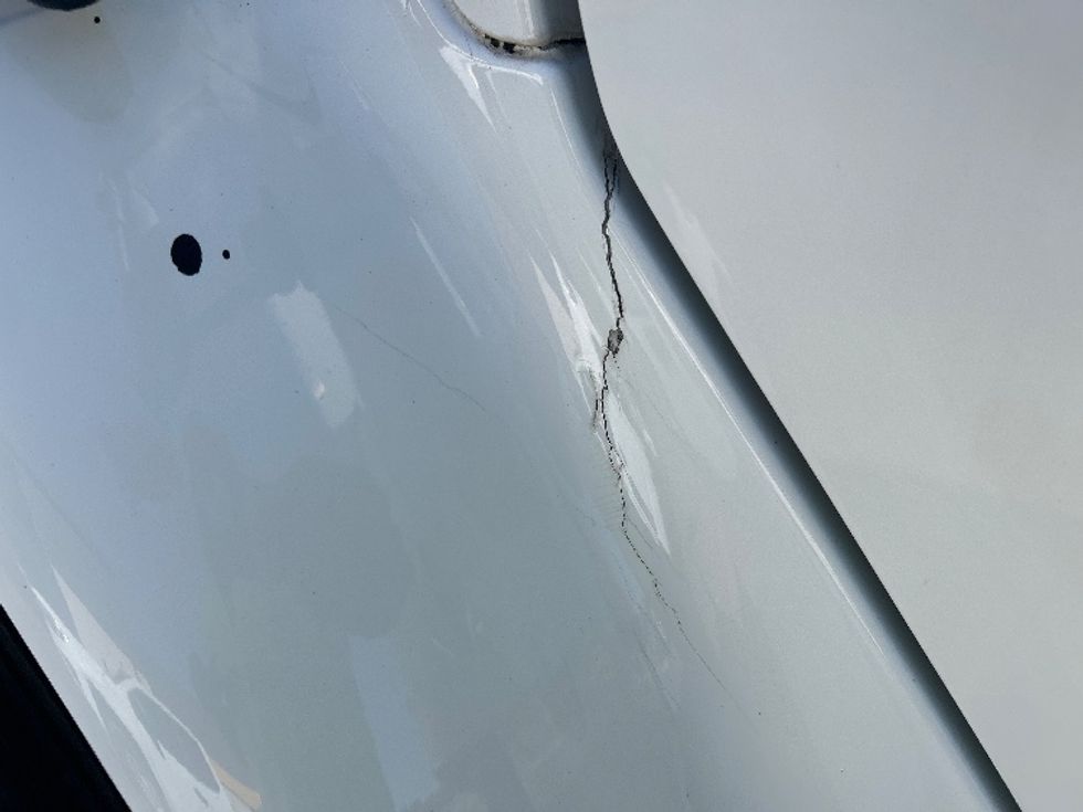 Medium Duty Box Truck-Light and Medium Duty Trucks-Freightliner-2020-M2-Medley-FL-172,917\n\t\tmiles-$ 52,000 - Image 25