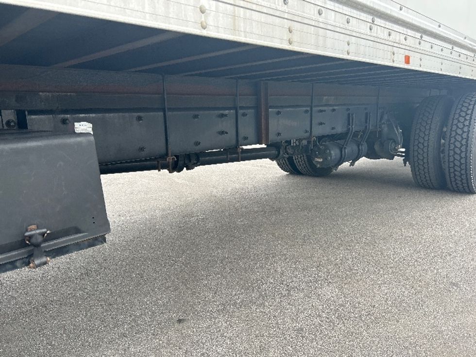 Medium Duty Box Truck-Light and Medium Duty Trucks-Freightliner-2020-M2-Medley-FL-172,917\n\t\tmiles-$ 52,000 - Image 5