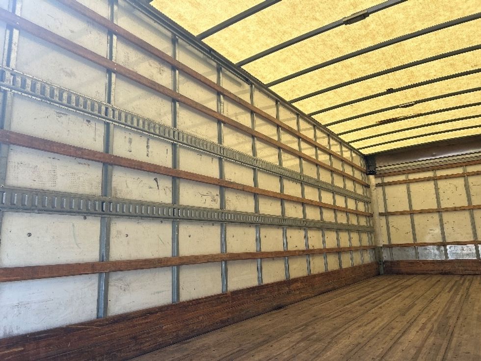 Medium Duty Box Truck-Light and Medium Duty Trucks-Freightliner-2020-M2-Medley-FL-172,917\n\t\tmiles-$ 52,000 - Image 9