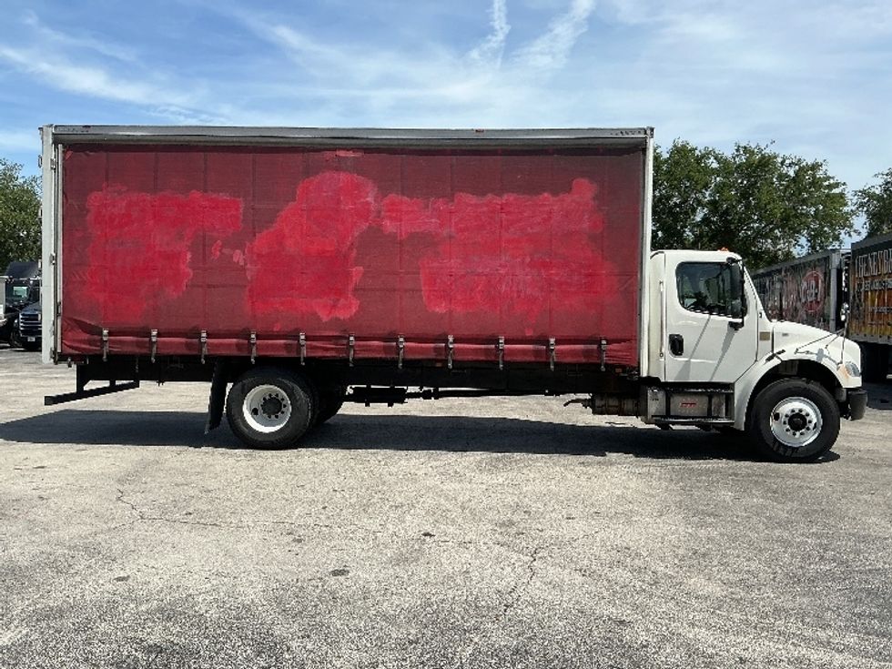 Medium Duty Box Truck-Light and Medium Duty Trucks-Freightliner-2020-M2-Medley-FL-212,251\n\t\tmiles-$ 37,250 - Image 13
