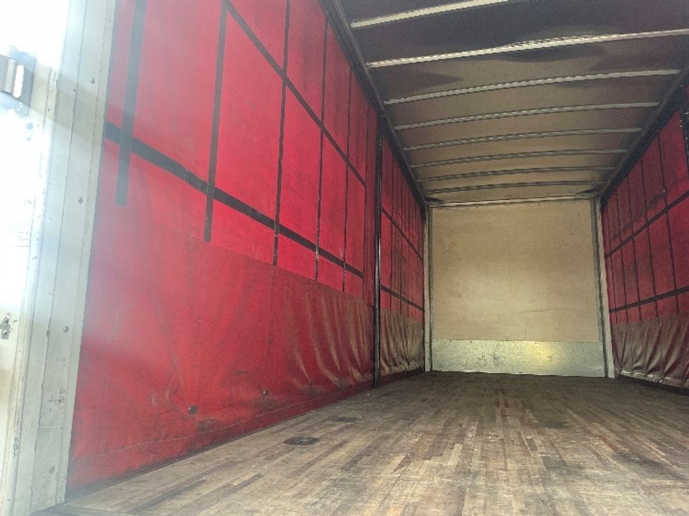 Medium Duty Box Truck-Light and Medium Duty Trucks-Freightliner-2020-M2-Medley-FL-224,962\n\t\tmiles-$ 30,750 - Image 11