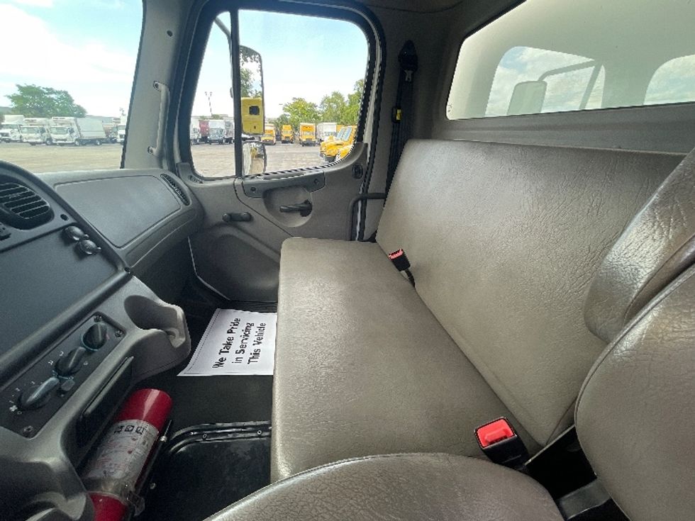 Medium Duty Box Truck-Light and Medium Duty Trucks-Freightliner-2020-M2-Medley-FL-224,962\n\t\tmiles-$ 30,750 - Image 18