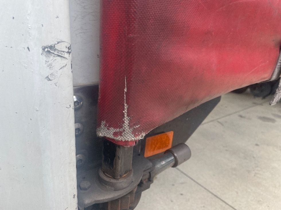 Medium Duty Box Truck-Light and Medium Duty Trucks-Freightliner-2020-M2-Medley-FL-224,962\n\t\tmiles-$ 30,750 - Image 26