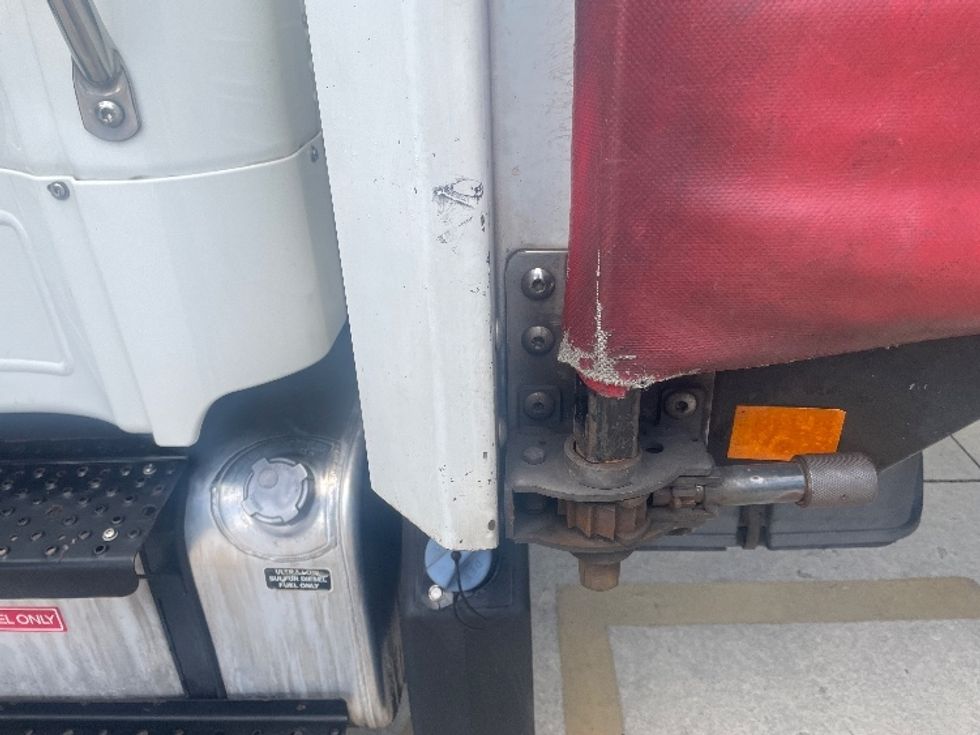 Medium Duty Box Truck-Light and Medium Duty Trucks-Freightliner-2020-M2-Medley-FL-224,962\n\t\tmiles-$ 30,750 - Image 27