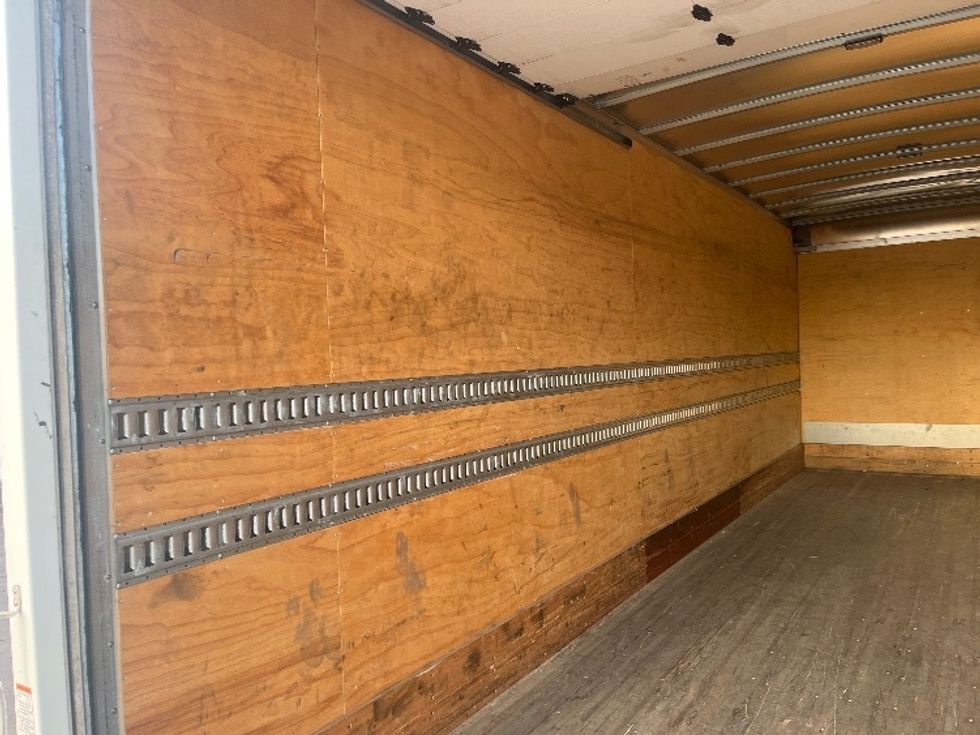 Medium Duty Box Truck-Light and Medium Duty Trucks-Freightliner-2020-M2-Melbourne-FL-107,760\n\t\tmiles-$ 64,500 - Image 11