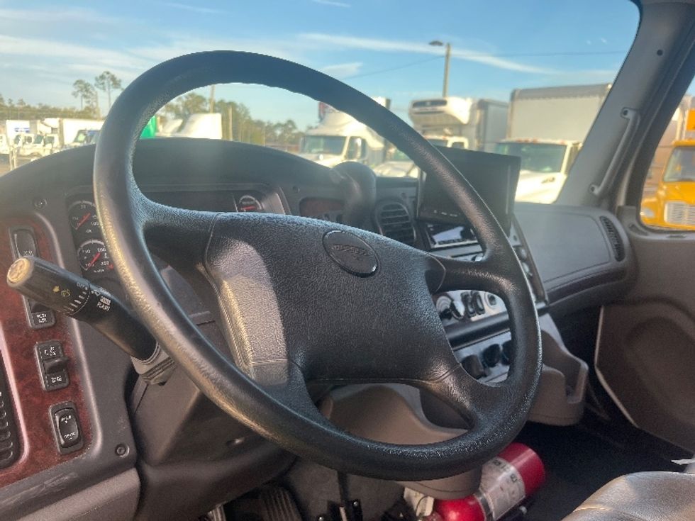 Medium Duty Box Truck-Light and Medium Duty Trucks-Freightliner-2020-M2-Melbourne-FL-107,760\n\t\tmiles-$ 64,500 - Image 17