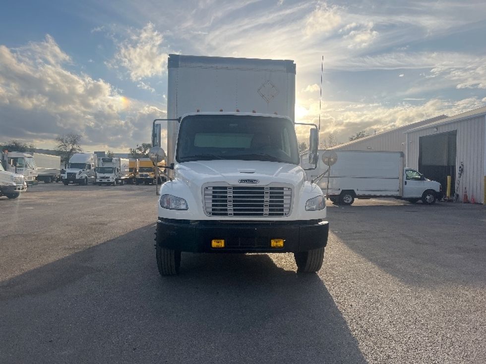 Medium Duty Box Truck-Light and Medium Duty Trucks-Freightliner-2020-M2-Melbourne-FL-107,760\n\t\tmiles-$ 64,500 - Image 2
