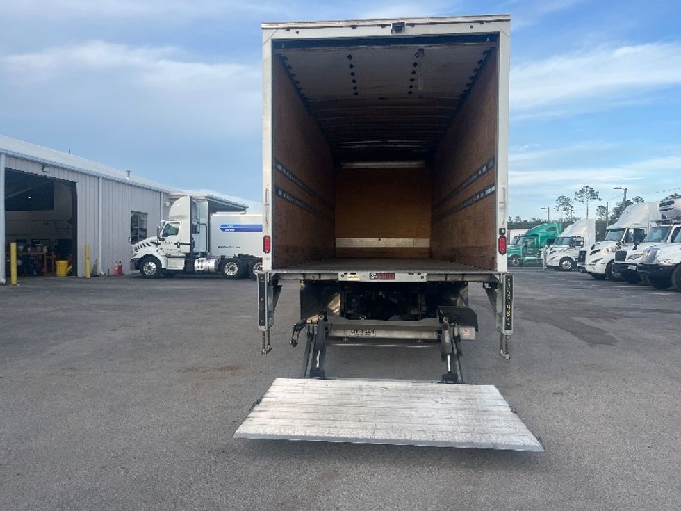 Medium Duty Box Truck-Light and Medium Duty Trucks-Freightliner-2020-M2-Melbourne-FL-107,760\n\t\tmiles-$ 64,500 - Image 9