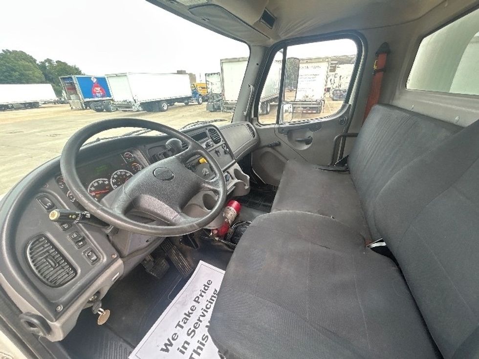 Medium Duty Box Truck-Light and Medium Duty Trucks-Freightliner-2020-M2-Memphis-TN-224,328\n\t\tmiles-$ 40,500 - Image 17