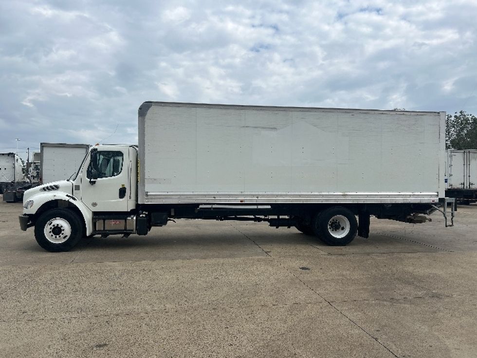 Medium Duty Box Truck-Light and Medium Duty Trucks-Freightliner-2020-M2-Memphis-TN-224,328\n\t\tmiles-$ 40,500 - Image 4