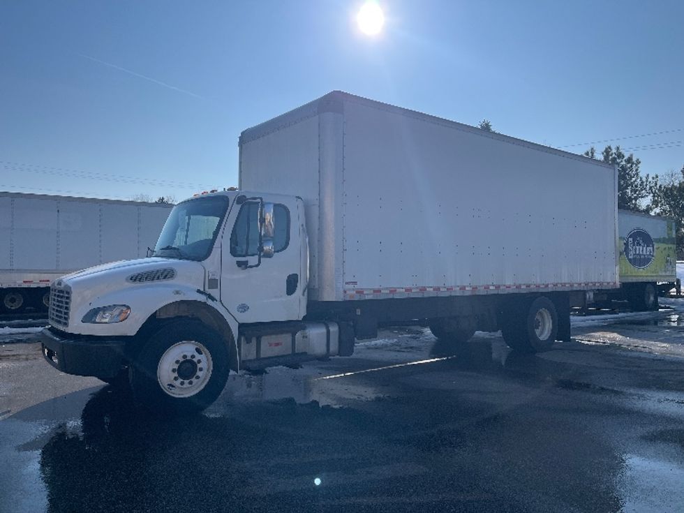 Medium Duty Box Truck-Light and Medium Duty Trucks-Freightliner-2020-M2-Middlefield-OH-210,838\n\t\tmiles-$ 37,250 - Image 3