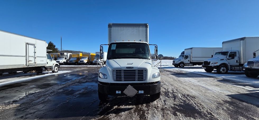 Medium Duty Box Truck-Light and Medium Duty Trucks-Freightliner-2020-M2-Middlefield-OH-238,391\n\t\tmiles-$ 40,500 - Image 2