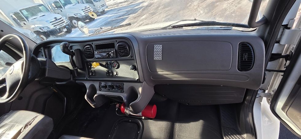 Medium Duty Box Truck-Light and Medium Duty Trucks-Freightliner-2020-M2-Middlefield-OH-238,391\n\t\tmiles-$ 40,500 - Image 20