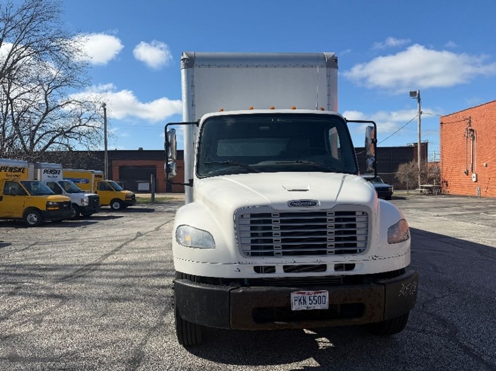 Medium Duty Box Truck-Light and Medium Duty Trucks-Freightliner-2020-M2-Middlefield-OH-261,890\n\t\tmiles-$ 43,250 - Image 2
