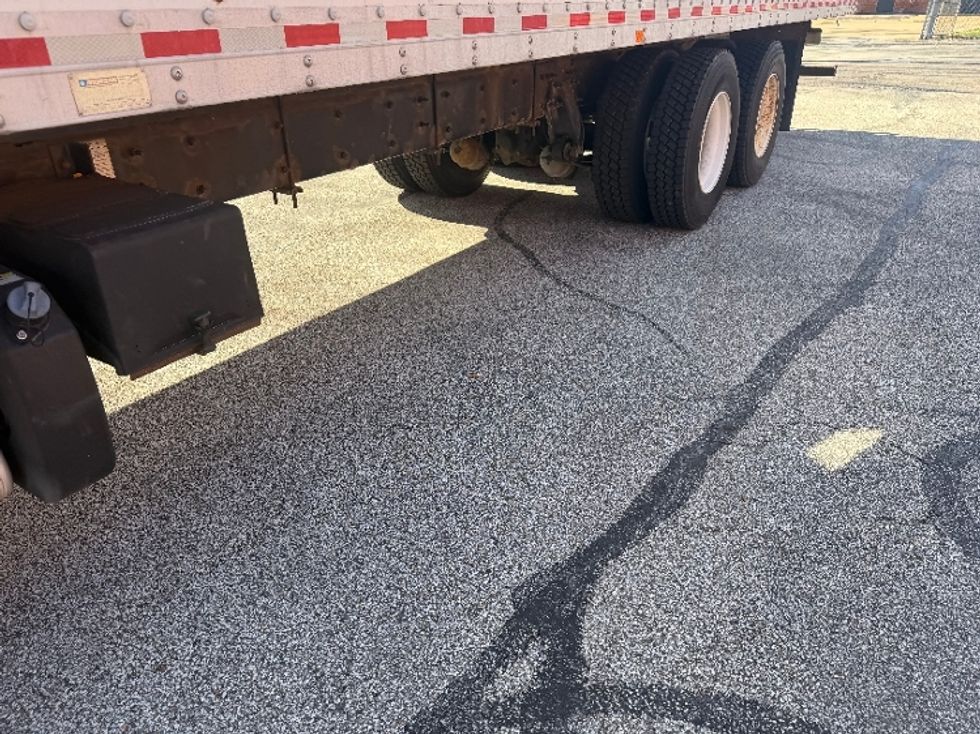 Medium Duty Box Truck-Light and Medium Duty Trucks-Freightliner-2020-M2-Middlefield-OH-261,890\n\t\tmiles-$ 43,250 - Image 4