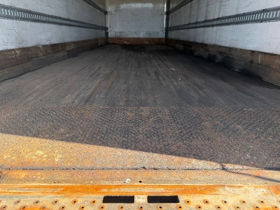 Medium Duty Box Truck-Light and Medium Duty Trucks-Freightliner-2020-M2-Middlefield-OH-261,890\n\t\tmiles-$ 43,250 - Image 7