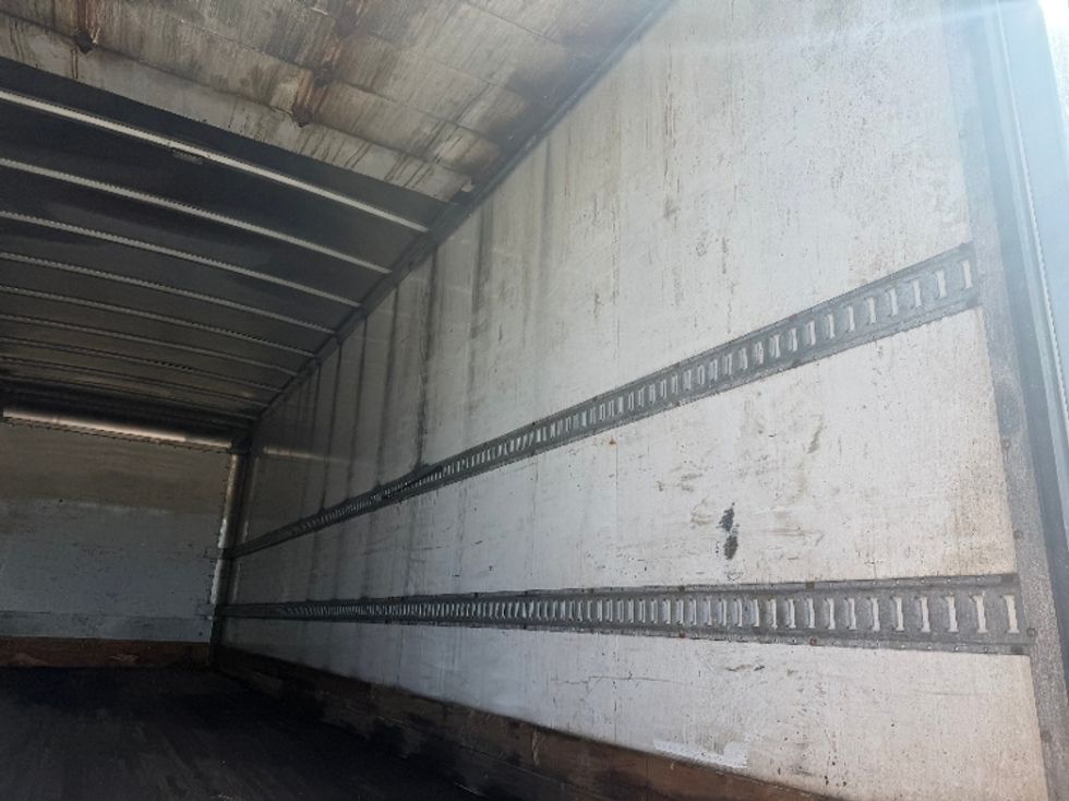 Medium Duty Box Truck-Light and Medium Duty Trucks-Freightliner-2020-M2-Middlefield-OH-261,890\n\t\tmiles-$ 43,250 - Image 9