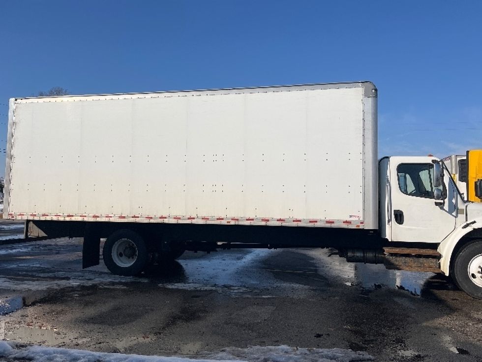 Medium Duty Box Truck-Light and Medium Duty Trucks-Freightliner-2020-M2-Middlefield-OH-261,890\n\t\tmiles-$ 46,250 - Image 11
