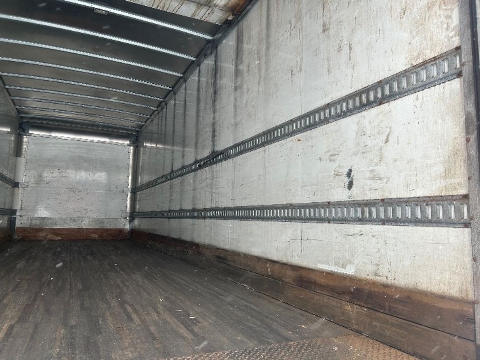 Medium Duty Box Truck-Light and Medium Duty Trucks-Freightliner-2020-M2-Middlefield-OH-261,890\n\t\tmiles-$ 46,250 - Image 9