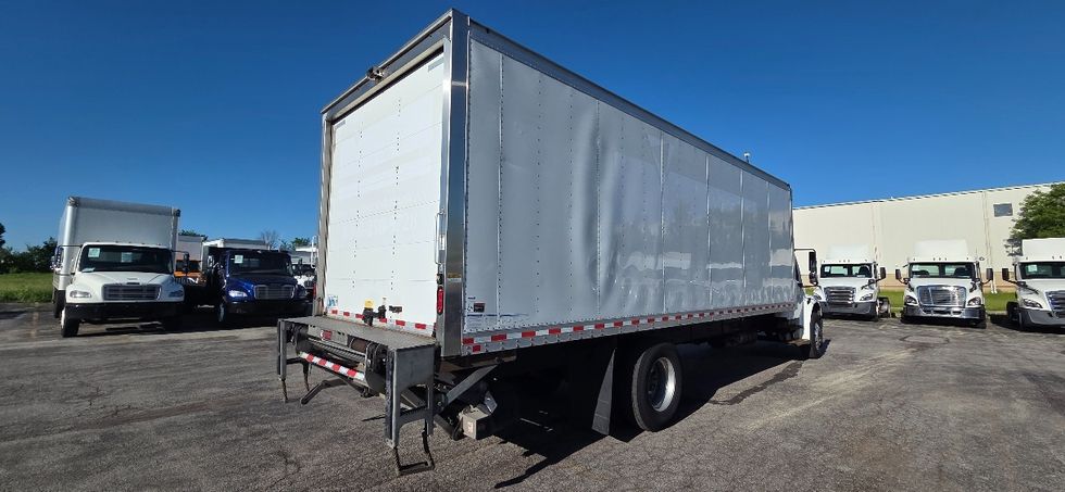 Medium Duty Box Truck-Light and Medium Duty Trucks-Freightliner-2020-M2-Middlefield-OH-285,206\n\t\tmiles-$ 26,250 - Image 12