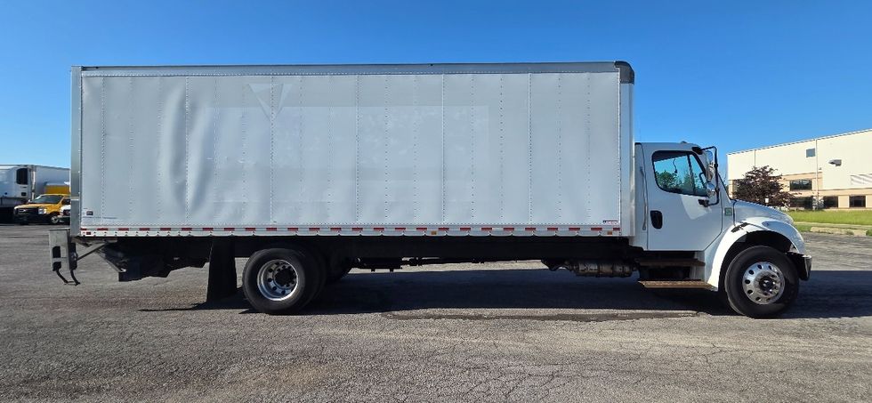 Medium Duty Box Truck-Light and Medium Duty Trucks-Freightliner-2020-M2-Middlefield-OH-285,206\n\t\tmiles-$ 26,250 - Image 14