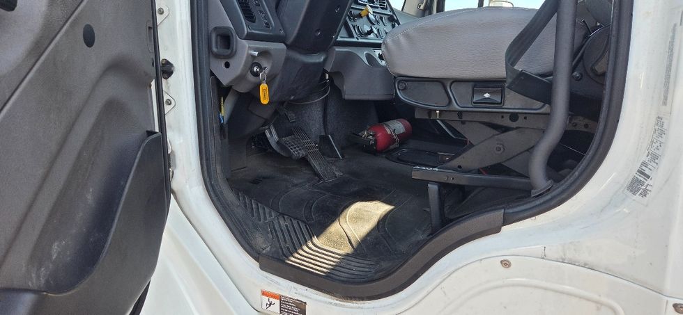 Medium Duty Box Truck-Light and Medium Duty Trucks-Freightliner-2020-M2-Middlefield-OH-285,206\n\t\tmiles-$ 26,250 - Image 15