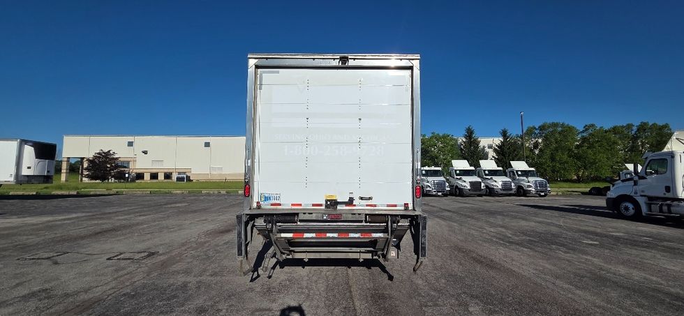 Medium Duty Box Truck-Light and Medium Duty Trucks-Freightliner-2020-M2-Middlefield-OH-285,206\n\t\tmiles-$ 26,250 - Image 7